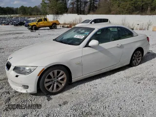 2013 BMW 3 Series 328i with VIN WBADW7C56DE731800, listed as a Copart auction lot 49131635 with 180,893 mi miles and Clean Title. Bid and sale history available at carsss.com. Image 1.