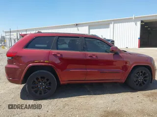 2021 Jeep Grand Cherokee Laredo X z VIN 1C4RJFAG9MC653627, wystawiony jako IAAI lot #42286505 z przebiegiem 33 073 mil mil oraz . Historia ofert i sprzedaży dostępna na DreamBid. Obrazek 13.