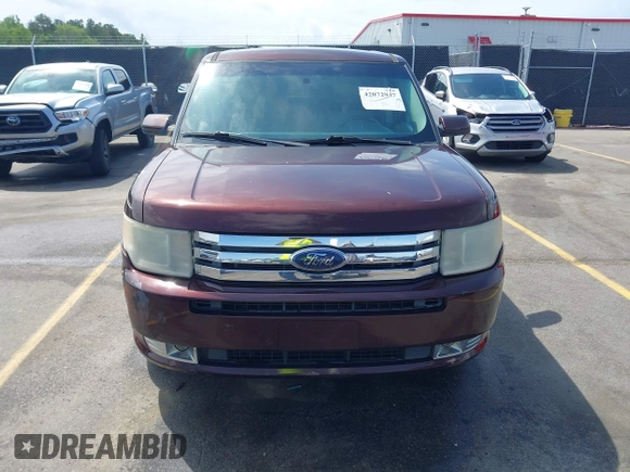 2009 Ford Flex SEL with VIN 2FMEK62C99BA17882, listed as a IAAI auction lot 42072947 with 170,054 mi miles. Bid and sale history available at carsss.com. Image 12.