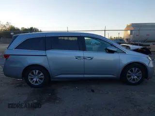 2017 Honda Odyssey SE with VIN 5FNRL5H38HB020908, listed as a IAAI auction lot 41239727 with 112,316 mi miles and . Bid and sale history available at carsss.com. Image 13.