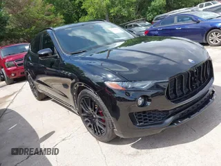 2019 Maserati Levante z VIN ZN661XUAXKX323919, wystawiony jako IAAI lot #42484880 z przebiegiem 71 024 mil mil oraz . Historia ofert i sprzedaży dostępna na DreamBid. Obrazek 1.