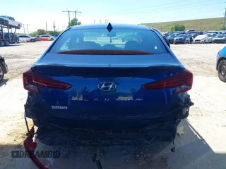 2020 Hyundai Elantra Value Edition z VIN 5NPD84LFXLH612750, wystawiony jako IAAI lot #41674279 z przebiegiem 88 179 mil mil oraz . Historia ofert i sprzedaży dostępna na DreamBid. Obrazek 17.