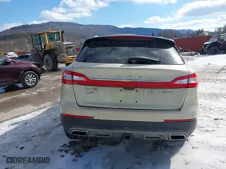 2016 Lincoln MKX Select with VIN 2LMTJ8KRXGBL86620, listed as a IAAI auction lot 41511280 with 90,379 mi miles. Bid and sale history available at carsss.com. Image 17.
