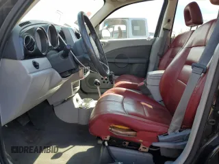 2010 Chrysler PT Cruiser z VIN 3A4GY5F98AT203646, wystawiony jako Copart lot #52796785 z przebiegiem 77 663 mil mil oraz Szkoda całkowita • Salvage title. Historia ofert i sprzedaży dostępna na DreamBid. Obrazek 7.
