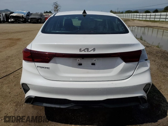 2024 Kia Forte LXS with VIN 3KPF24AD6RE818009, listed as a Copart auction lot 53334185 with 15,842 mi miles and Clean Title. Bid and sale history available at carsss.com. Image 6.