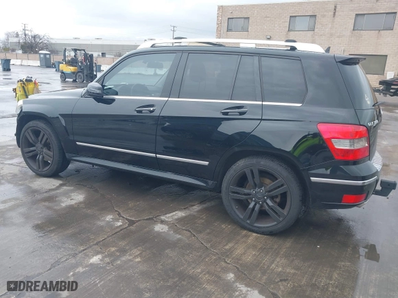 2012 Mercedes-Benz GLK-Class GLK 350 with VIN WDCGG8HB3CF912437, listed as a IAAI auction lot 41734683 with 127,572 mi miles. Bid and sale history available at carsss.com. Image 3.