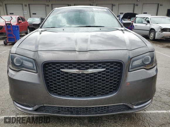 2017 Chrysler 300 S Alloy Edition with VIN 2C3CCABG9HH662885, listed as a Copart auction lot 51877855 with 97,082 mi miles and Clean Title. Bid and sale history available at DreamBid. Image 5.