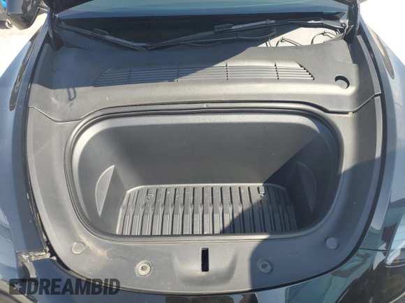 2022 Tesla Model Y Performance with VIN 7SAYGDEF6NF524171, listed as a Copart auction lot 60736945 with 30,629 mi miles and Salvage title. Bid and sale history available at DreamBid. Image 11.