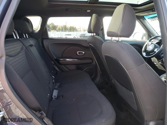 2015 Kia Soul ! with VIN KNDJX3A53F7213133, listed as a Copart auction lot 47703285 with 77,019 mi miles and Salvage Title. Bid and sale history available at carsss.com. Image 10.