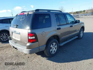 2006 Ford Explorer XLS with VIN 1FMEU62E26UA64043, listed as a IAAI auction lot 41878093 with 124,675 mi miles and . Bid and sale history available at DreamBid. Image 4.