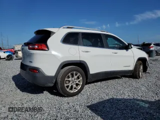 2017 Jeep Cherokee Latitude z VIN 1C4PJLCB7HW559306, wystawiony jako Copart lot #62612385 z przebiegiem 137 760 mil mil oraz Szkoda całkowita • Salvage title. Historia ofert i sprzedaży dostępna na DreamBid. Obrazek 3.