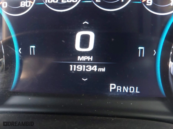 2018 Chevrolet Tahoe Premier with VIN 1GNSCCKCXJR324733, listed as a IAAI auction lot 40102147 with 119,134 mi miles. Bid and sale history available at carsss.com. Image 15.