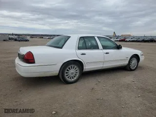 2011 Mercury Grand Marquis LS with VIN 2MEBM7FV5BX607958, listed as a Copart auction lot 50061725 with 103,366 mi miles and Clean Title. Bid and sale history available at carsss.com. Image 3.