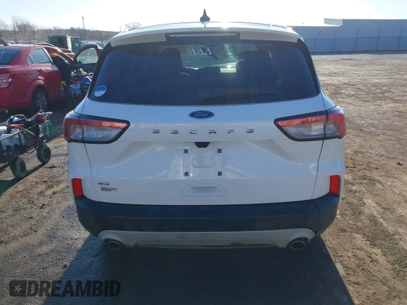 2022 Ford Escape SE z VIN 1FMCU0G64NUB64536, wystawiony jako IAAI lot #41834238 z przebiegiem 31 686 mil mil oraz . Historia ofert i sprzedaży dostępna na DreamBid. Obrazek 17.