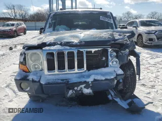 2010 Jeep Commander Sport with VIN 1J4RG4GK8AC131575, listed as a Copart auction lot 45287345 with 125,854 mi miles and Salvage title. Bid and sale history available at DreamBid. Image 5.