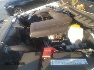 2020 Ram 1500 Express z VIN 3C6RR6KG3LG179104, wystawiony jako IAAI lot #40550081 z przebiegiem 59 737 mil mil oraz . Historia ofert i sprzedaży dostępna na DreamBid. Obrazek 20.