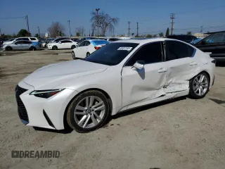 2021 Lexus IS 300 z VIN JTHCA1D29M5115814, wystawiony jako Copart lot #49497155 z przebiegiem 40 852 mil mil oraz Szkoda całkowita • Salvage title. Historia ofert i sprzedaży dostępna na DreamBid. Obrazek 1.