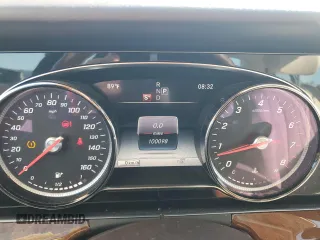 2017 Mercedes-Benz E 300 Luxury with VIN WDDZF4KB3HA127588, listed as a Copart auction lot 60510675 with 100,098 mi miles and Salvage title. Bid and sale history available at DreamBid. Image 9.