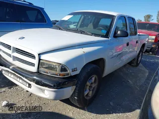 2000 Dodge Dakota Sport with VIN 1B7GL2AX0YS688465, listed as a IAAI auction lot 41341012 with 283,467 mi miles and . Bid and sale history available at DreamBid. Image 2.