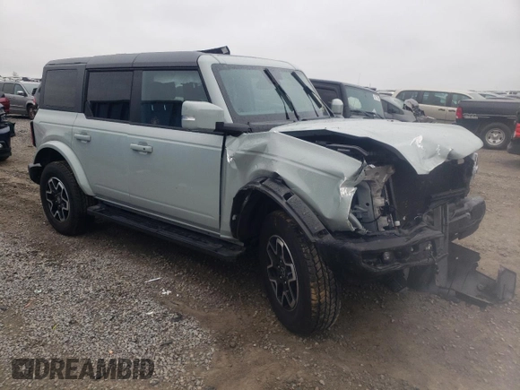 2024 Ford Bronco Outer Banks with VIN 1FMEE8BP2RLA21794, listed as a Copart auction lot 43906625 with 5,947 mi miles and Salvage title. Bid and sale history available at DreamBid. Image 4.