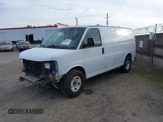 2012 GMC Savana Cargo with VIN 1GTW7FCAXC1180311, listed as a IAAI auction lot 41202714 with 469,562 mi miles. Bid and sale history available at carsss.com. Image 18.