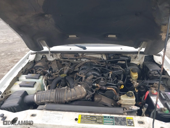 2005 Ford Ranger XLT with VIN 1FTZR45E95PA21193, listed as a IAAI auction lot 41829194 with 98,013 mi miles. Bid and sale history available at carsss.com. Image 10.