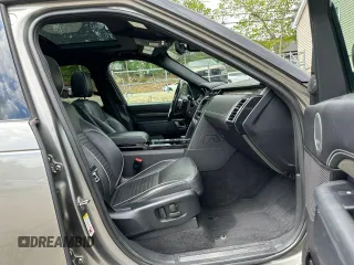 2017 Land Rover Discovery HSE z VIN SALRRBBV4HA038959, wystawiony jako Copart lot #57594705 z przebiegiem 105 090 mil mil oraz Czysty tytuł • Clean title. Historia ofert i sprzedaży dostępna na DreamBid. Obrazek 7.