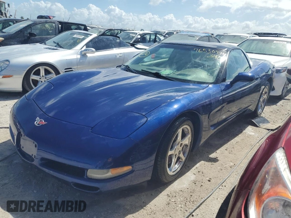2004 Chevrolet Corvette with VIN 1G1YY22G445103084, listed as a Copart auction lot 76530724 with 0 mi miles and Non Repairable. Bid and sale history available at carsss.com. Image 1.