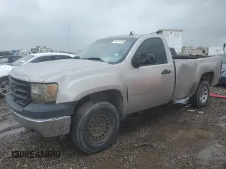 2007 GMC Sierra 1500 Work Truck z VIN 1GTEC14C67Z583865, wystawiony jako Copart lot #54379175 z przebiegiem 283 321 mil mil oraz Czysty tytuł • Clean title. Historia ofert i sprzedaży dostępna na DreamBid. Obrazek 1.