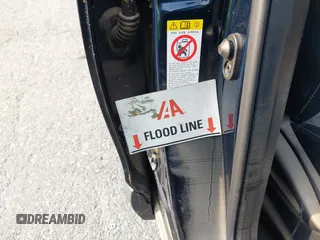 2018 Toyota RAV4 XLE с VIN 2T3WFREV5JW417144, выставлен на аукционе IAAI как лот 42685701 с пробегом 110 954 миль миль и . История ставок и продаж доступна на DreamBid. Изображение 6.