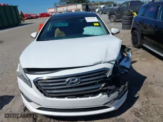 2015 Hyundai Sonata 2.4L Sport with VIN 5NPE34AF6FH227230, listed as a IAAI auction lot 41843379 with 186,332 mi miles. Bid and sale history available at carsss.com. Image 12.