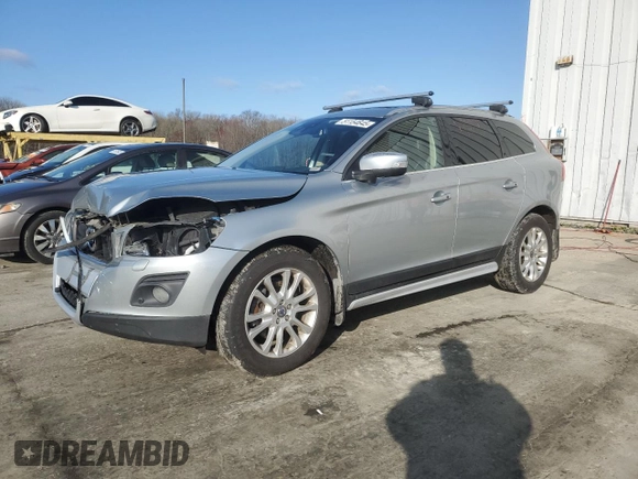 2010 Volvo XC60 3.0T with VIN YV4992DZ8A2118897, listed as a Copart auction lot 51154645 with 146,490 mi miles and Salvage Title. Bid and sale history available at carsss.com. Image 1.