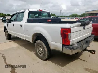 2020 Ford F-250 XL z VIN 1FT7W2B6XLED98240, wystawiony jako Copart lot #60680815 z przebiegiem 129 824 mil mil oraz Czysty tytuł • Clean title. Historia ofert i sprzedaży dostępna na DreamBid. Obrazek 2.
