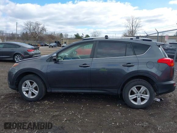 2013 Toyota RAV4 XLE with VIN JTMRFREV6DD026616, listed as a IAAI auction lot 41925511 with 114,771 mi miles and . Bid and sale history available at carsss.com. Image 14.