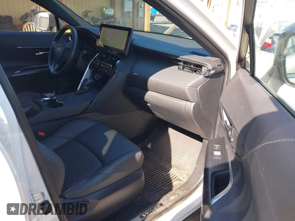 2024 Toyota Venza LE with VIN JTEAAAAH6RJ168269, listed as a IAAI auction lot 41713014 with 12,522 mi miles and . Bid and sale history available at DreamBid. Image 5.