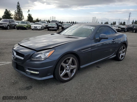 2012 Mercedes-Benz SLK-Class SLK 350 with VIN WDDPK5HA9CF024663, listed as a Copart auction lot 44438745 with 118,331 mi miles and Salvage Title. Bid and sale history available at carsss.com. Image 1.