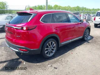 2020 Mazda CX-9 Signature with VIN JM3TCBEY4L0413789, listed as a IAAI auction lot 42097188 with 102,541 mi miles and . Bid and sale history available at carsss.com. Image 4.