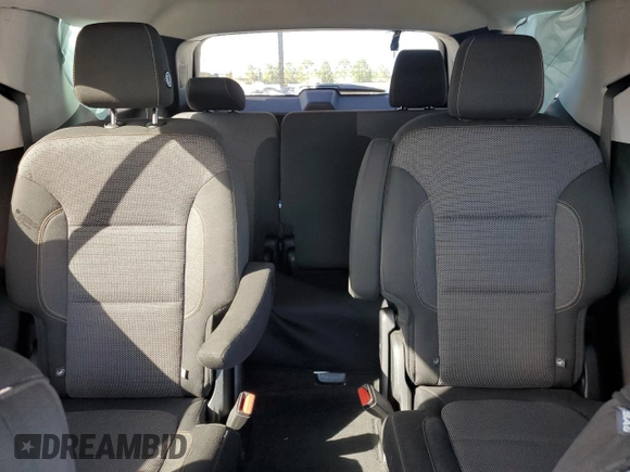 2018 Chevrolet Traverse LT Cloth z VIN 1GNERGKW6JJ281018, wystawiony jako Copart lot #55261455 z przebiegiem 111 630 mil mil oraz Nie do naprawy • Non repairable. Historia ofert i sprzedaży dostępna na DreamBid. Obrazek 10.