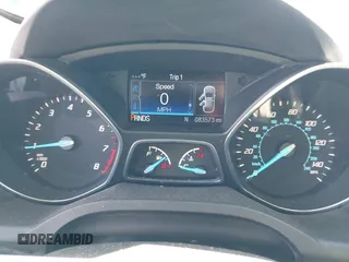 2016 Ford Escape SE with VIN 1FMCU0GX9GUB70800, listed as a IAAI auction lot 41857833 with 83,573 mi miles. Bid and sale history available at carsss.com. Image 7.