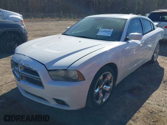 2014 Dodge Charger SXT with VIN 2C3CDXHG8EH117439, listed as a IAAI auction lot 41458304 with 189,041 mi miles and . Bid and sale history available at DreamBid. Image 18.