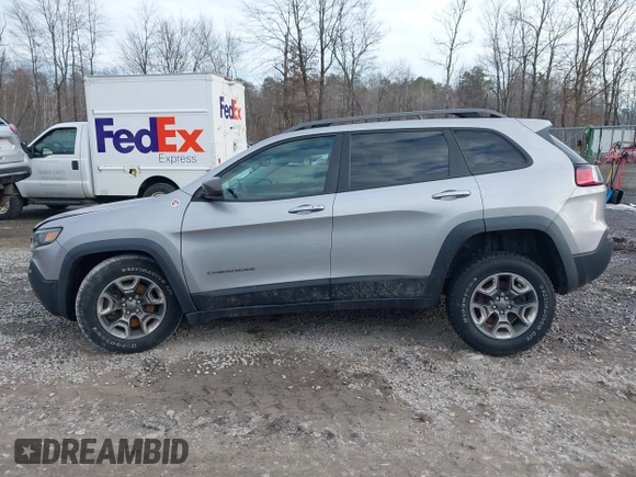 2019 Jeep Cherokee Trailhawk with VIN 1C4PJMBX5KD103259, listed as a IAAI auction lot 41704861 with 39,923 mi miles and . Bid and sale history available at DreamBid. Image 14.