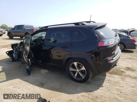 2020 Jeep Cherokee Latitude with VIN 1C4PJMCX4LD578174, listed as a Copart auction lot 68706444 with 75,059 mi miles and Salvage Title. Bid and sale history available at carsss.com. Image 2.