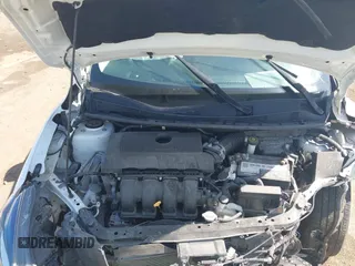 2019 Nissan Sentra S z VIN 3N1AB7AP6KY413233, wystawiony jako IAAI lot #42281572 z przebiegiem 111 297 mil mil oraz . Historia ofert i sprzedaży dostępna na DreamBid. Obrazek 10.