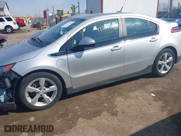 2013 Chevrolet Volt with VIN 1G1RA6E46DU103630, listed as a IAAI auction lot 41774353 with 127,097 mi miles and . Bid and sale history available at carsss.com. Image 14.