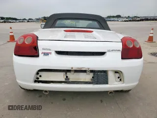 2003 Toyota MR2 z VIN JTDFR320030064073, wystawiony jako Copart lot #57773335 z przebiegiem 211 863 mil mil oraz Tytuł czysty. Historia ofert i sprzedaży dostępna na DreamBid. Obrazek 6.