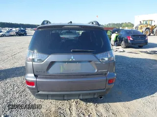 2012 Mitsubishi Outlander ES z VIN JA4AS2AW9CU016038, wystawiony jako IAAI lot #42051166 z przebiegiem 91 067 mil mil oraz . Historia ofert i sprzedaży dostępna na DreamBid. Obrazek 16.