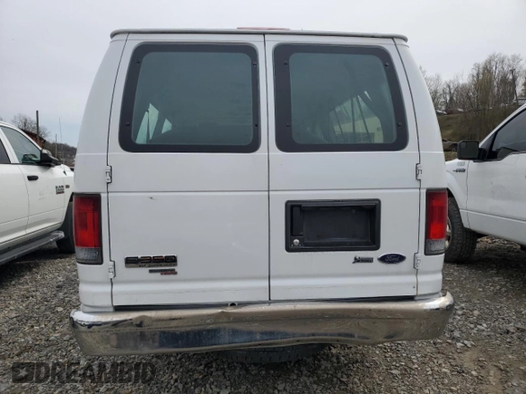 2013 Ford Econoline Passenger XL с VIN 1FBSS3BL4DDA34599, выставлен на аукционе Copart как лот 52724775 с пробегом 115 798 миль миль и Чистый • Clean title. История ставок и продаж доступна на DreamBid. Изображение 6.
