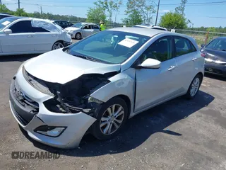 2015 Hyundai Elantra with VIN KMHD35LH1FU237598, listed as a IAAI auction lot 42157146 with 117,765 mi miles and . Bid and sale history available at DreamBid. Image 2.