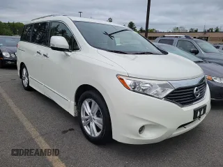 2013 Nissan Quest LE z VIN JN8AE2KP8D9061758, wystawiony jako Copart lot #62202665 z przebiegiem 137 400 mil mil oraz Czysty tytuł • Clean title. Historia ofert i sprzedaży dostępna na DreamBid. Obrazek 1.