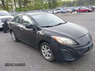2011 Mazda Mazda3 i Touring with VIN JM1BL1VF7B1437719, listed as a IAAI auction lot 39395465 with 89,099 mi miles. Bid and sale history available at carsss.com. Image 1.